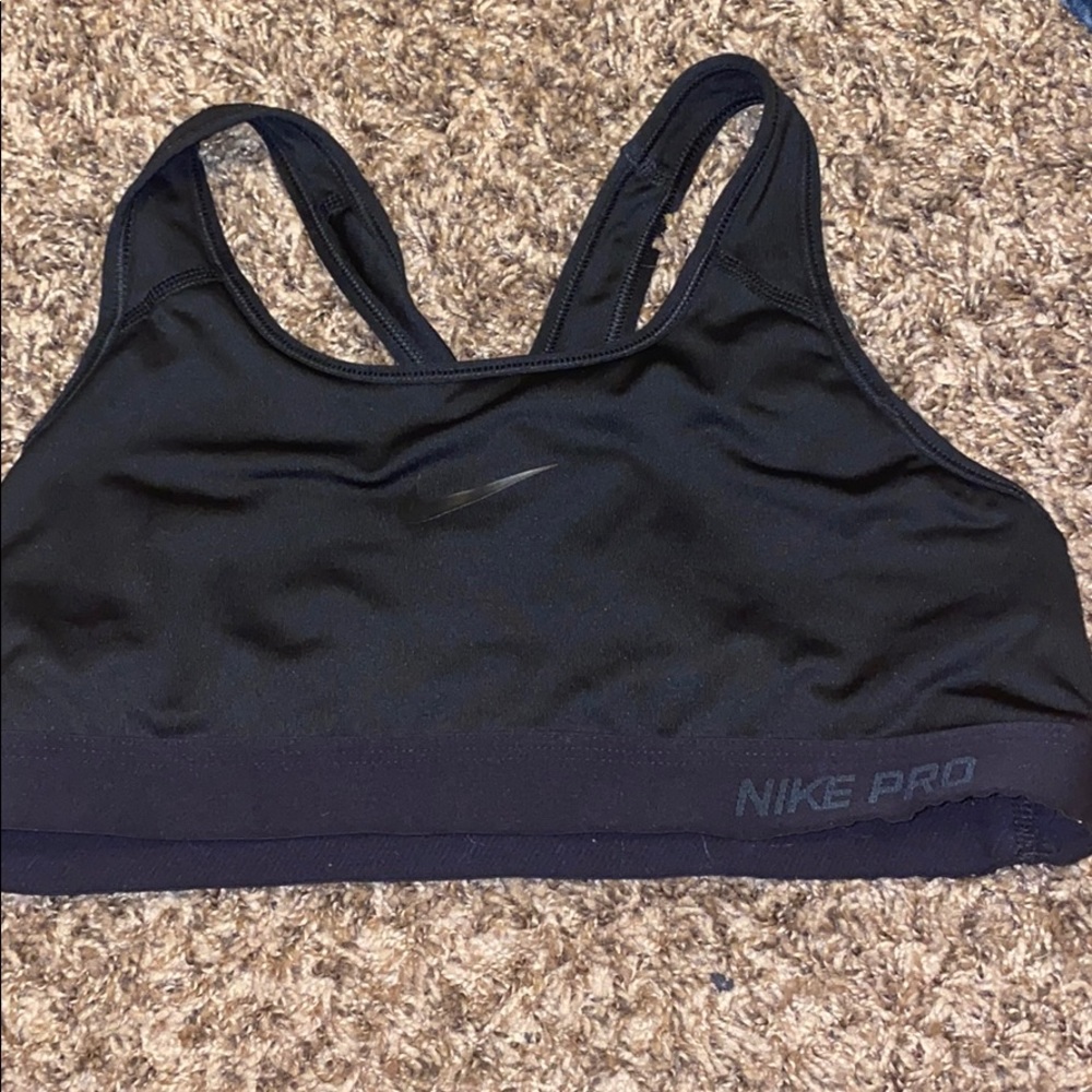 Nike Pro Sports Bra